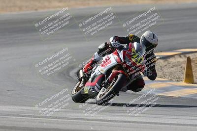 media/Feb-07-2025-CVMA Friday Practice (Fri) [[7034960ba2]]/2-Racer 2/Session 3 (Turn 8)/